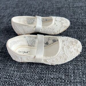Cat & Jack Toddler Lace Flats Size 9